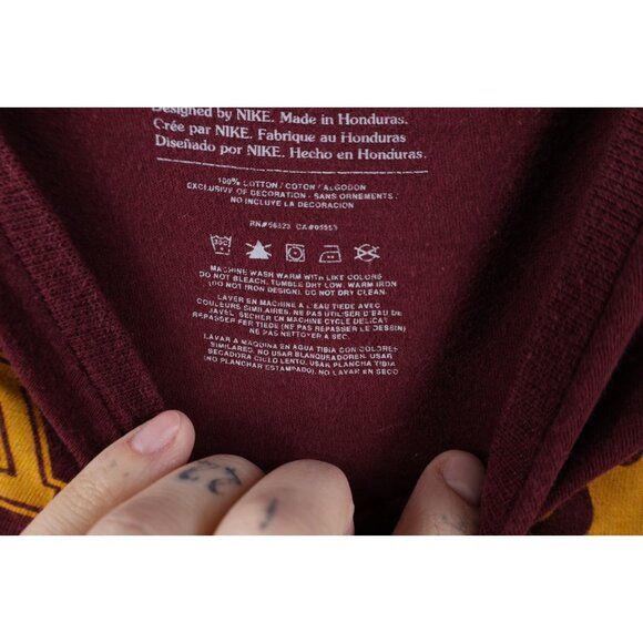 Retro Y2K Nike Womens Small Slim Fit The U University of Minnesota T-Shirt - Picture 10 of 15
